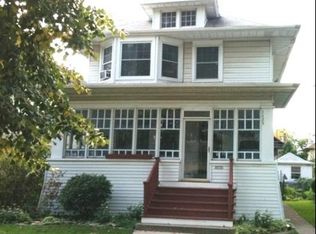 1125 Home Ave, Oak Park, IL 60304