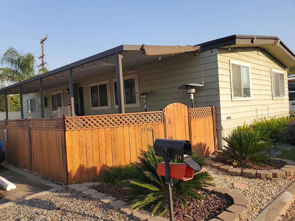 1st image of 7448 Sylmar Ln #219