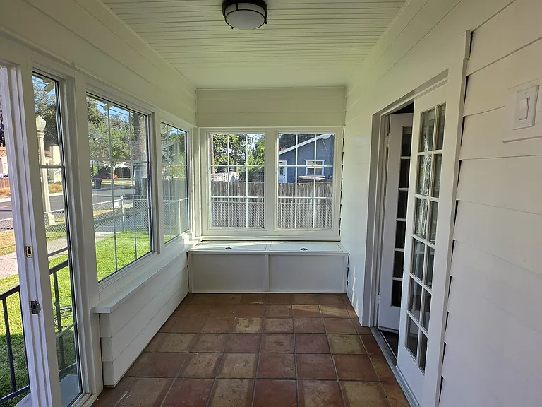 4139 Locust St — Photo 3