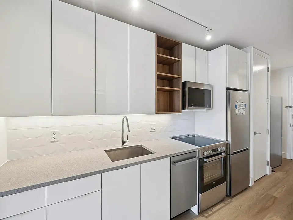 1457 Flatbush Ave #211