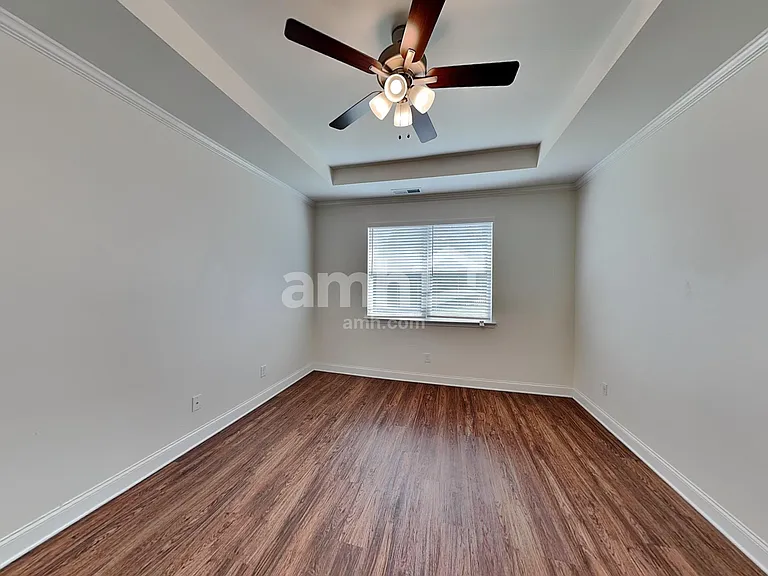 7068 Creeksong Dr — Photo 13