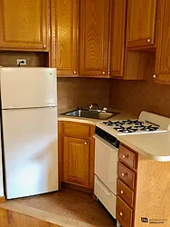 Rented by Batra Group Inc