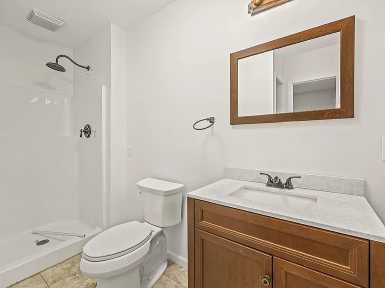 1028 Womack Ave — Photo 15