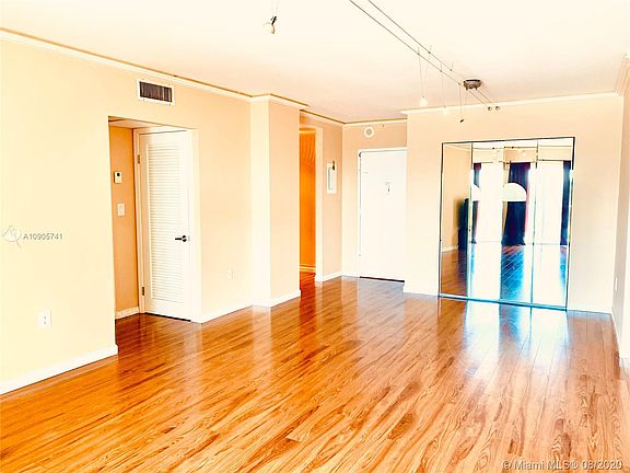 2nd image of 400 Kings Point Dr APT 308
