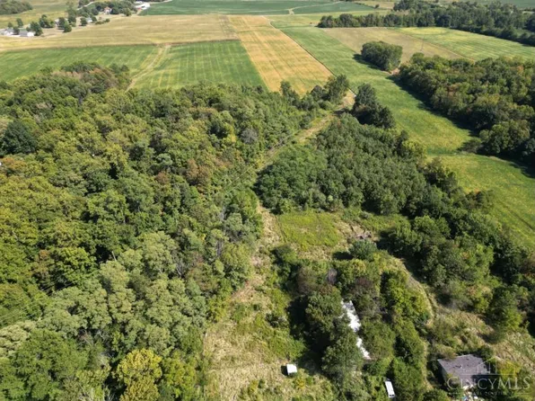 1056 West Rd, Martinsville, OH 45146