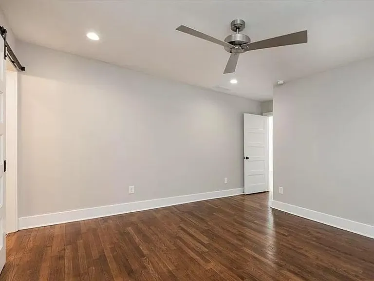 1159 Ewing Pl SW — Photo 16