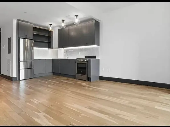 1134 Fulton Street image 1 of 12