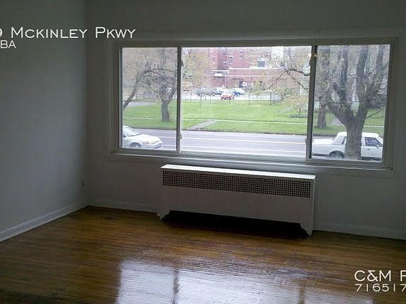 5th image of 1329 McKinley Pkwy