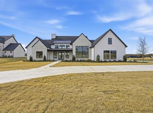 2700 Veridian Point Dr, Burleson, TX 76028