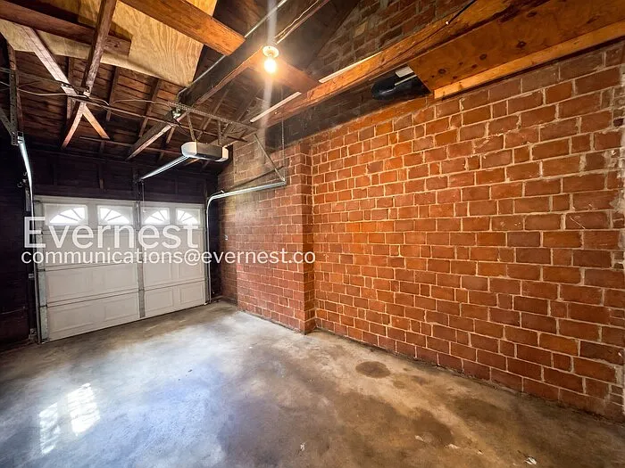 5436 Bancroft Ave — Photo 19