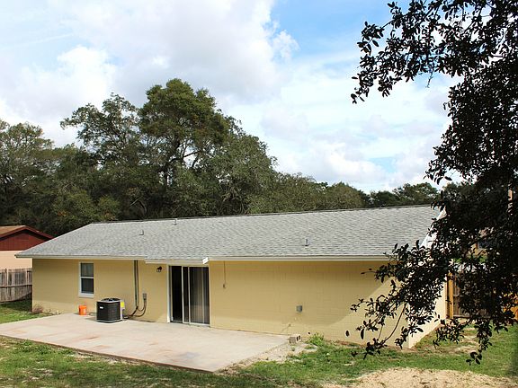 2nd image of 583 Blue Springs Ct
