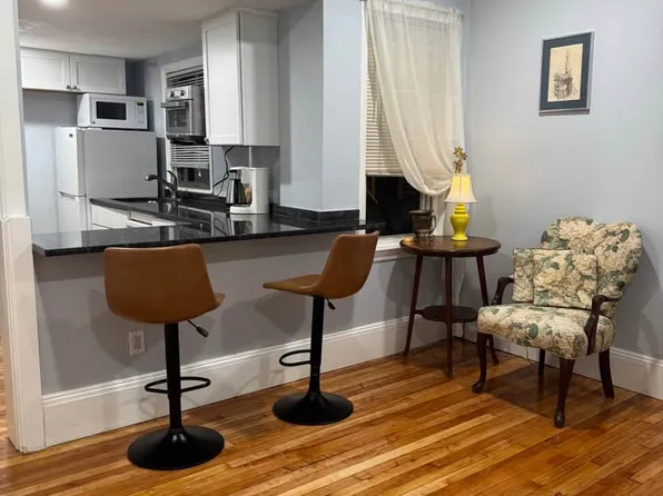 250 Broadway #1, Cambridge, MA 02139