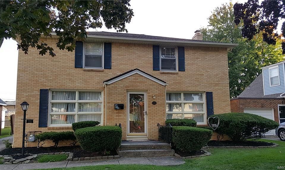 1st image of 155 Carpenter Ave