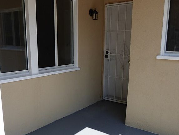 3rd image of 625 Hartzell Ave