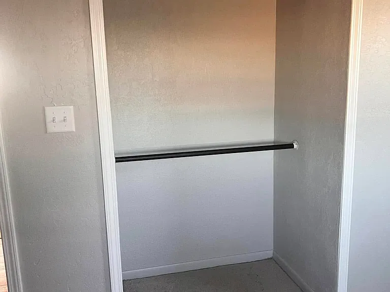 3424 NE Pioneer Blvd — Photo 13