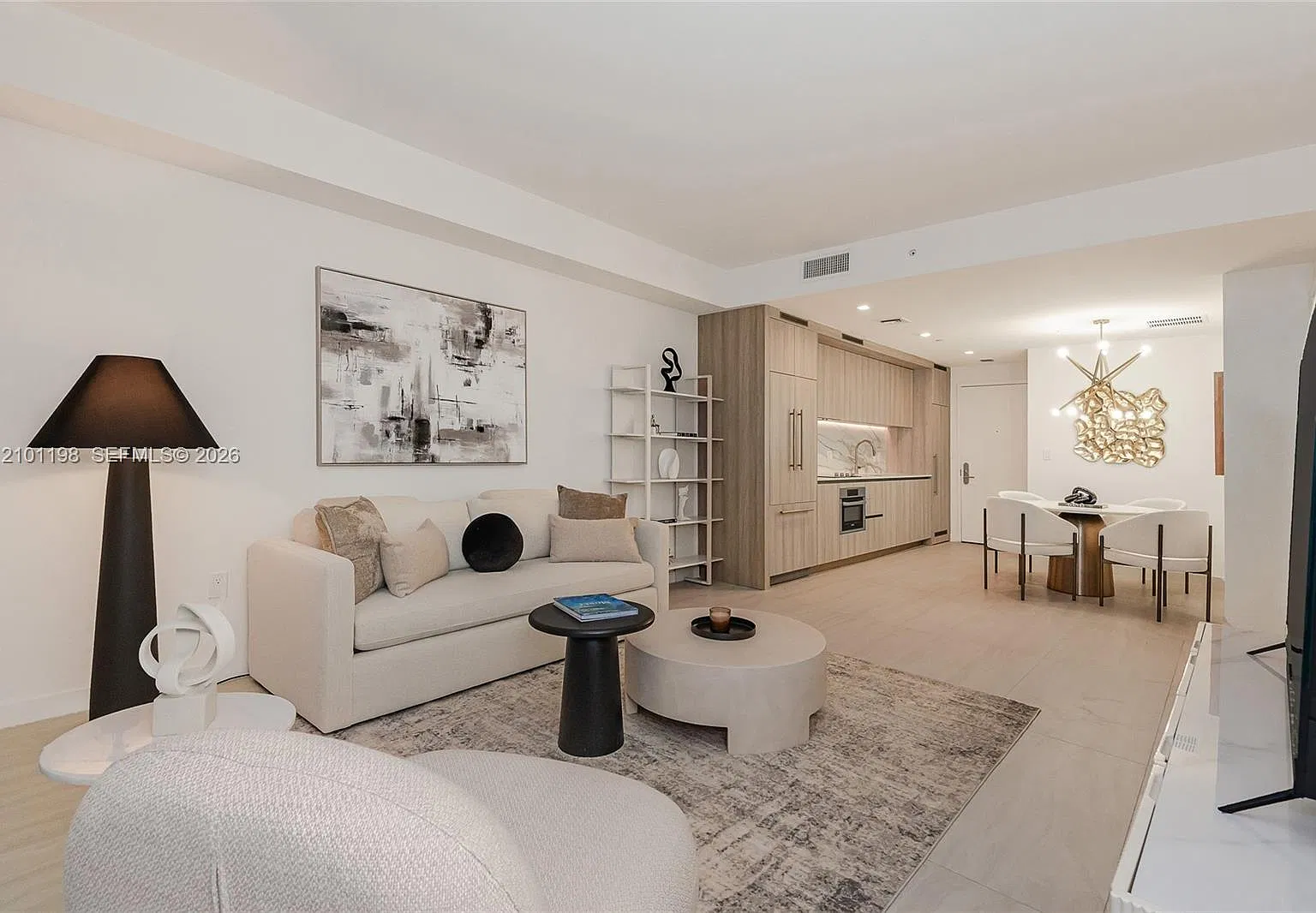 Viceroy Residences — Photo 1