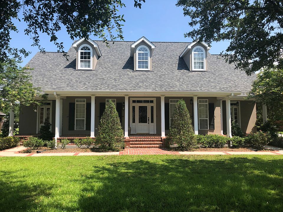 1st image of 121 Cascade Dr