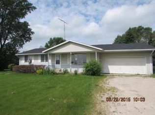N5780 Nelson Rd, Fond Du Lac, WI 54937