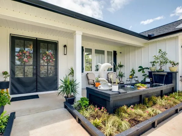 5487 Dallas Ct, Gulf Breeze, FL 32563