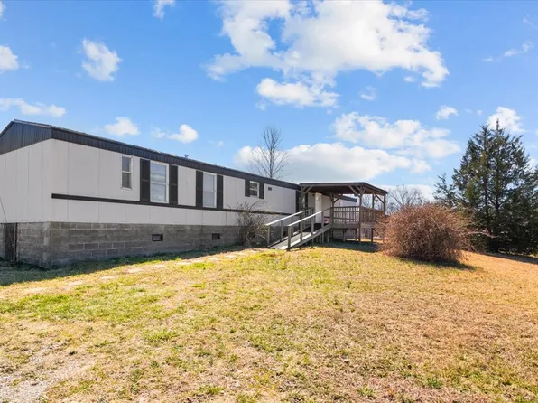 13010 Ashley Cir, Bon Aqua, TN 37025