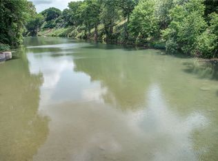 945 Gruene Place Dr, New Braunfels, TX 78130