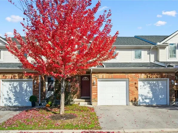 151 Clairfields Dr E #3, Guelph, ON N1L 1P5