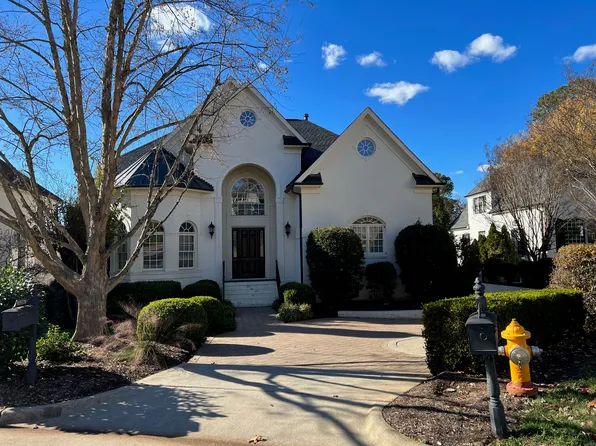 3316 Darien Dr, Raleigh, NC 27607