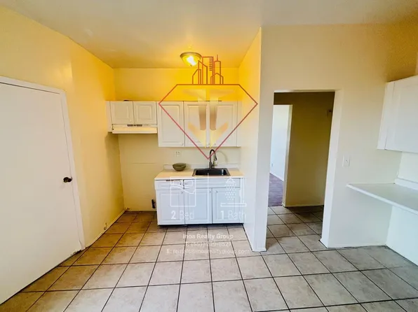 33-35 Storms Avenue image 3 of 16