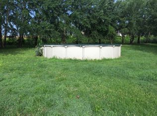 601 Russell St, Paris, TN 38242