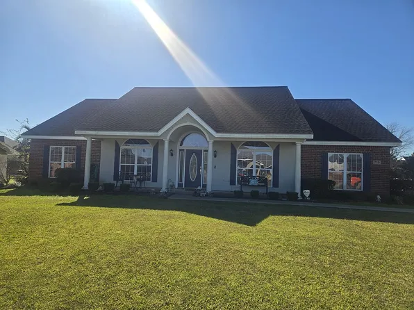 715 Magnolia Dr, Jennings, LA 70546