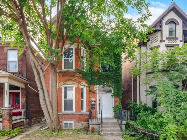 (undisclosed Address), Hamilton, ON L8L 5C1