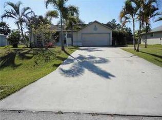 966 SW Dalton Ave, Port Saint Lucie, FL 34953
