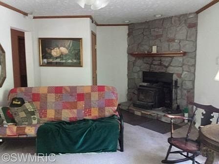 3rd image of 11542 S Birchwood Dr