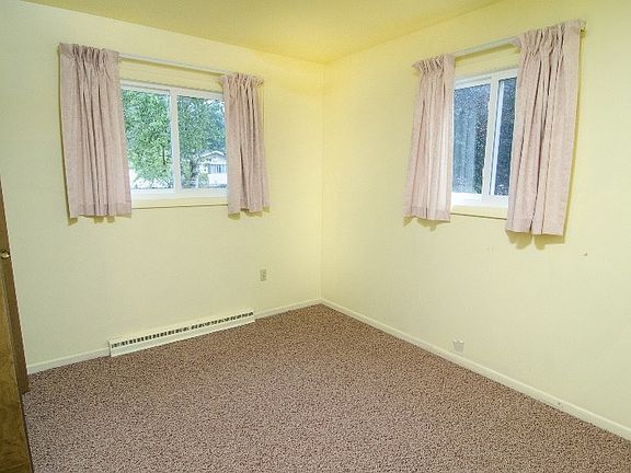 4th image of 3044 Shillair Dr