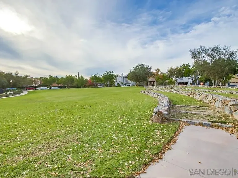 15562 Bristol Ridge Ter — Photo 63