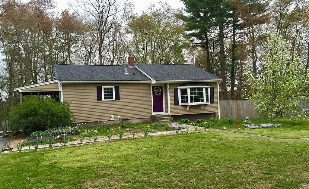 344 thompson st halifax ma, 501 Thompson St, Halifax, MA 02338