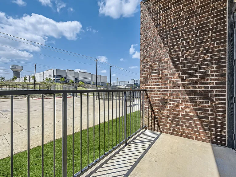 Westview Heights at Denton — Photo 9
