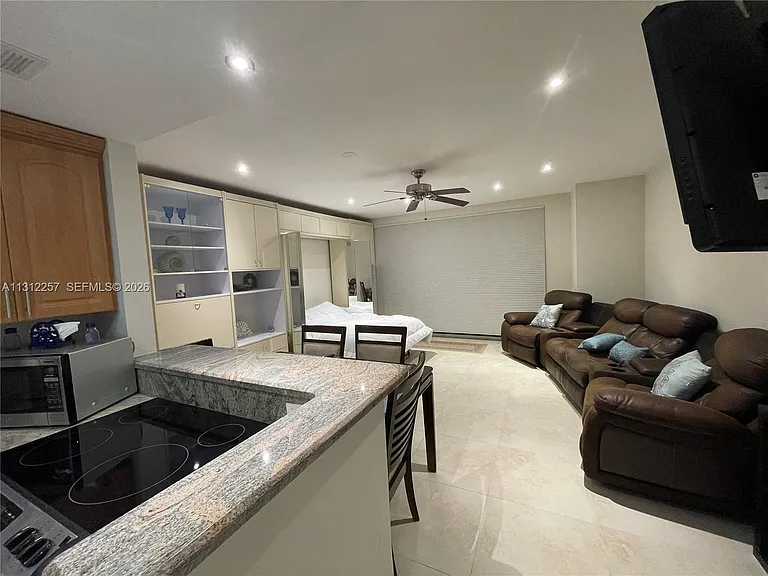 3505 S Ocean Dr #108 — Photo 3