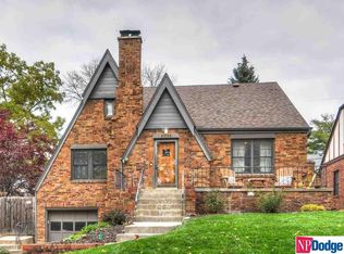 5032 Parker St, Omaha, NE 68104