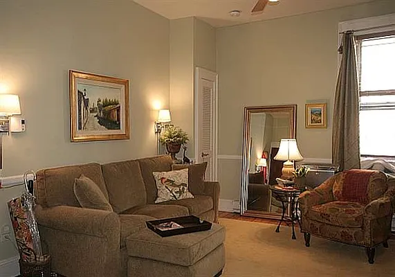 Sold by Hudson Place Realty | media 3