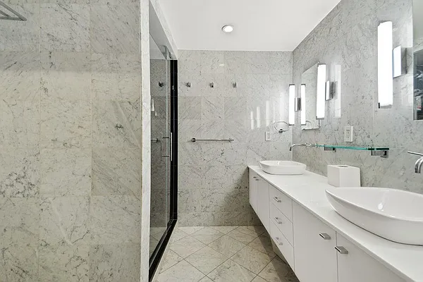 Sold by Bold New York | media 11