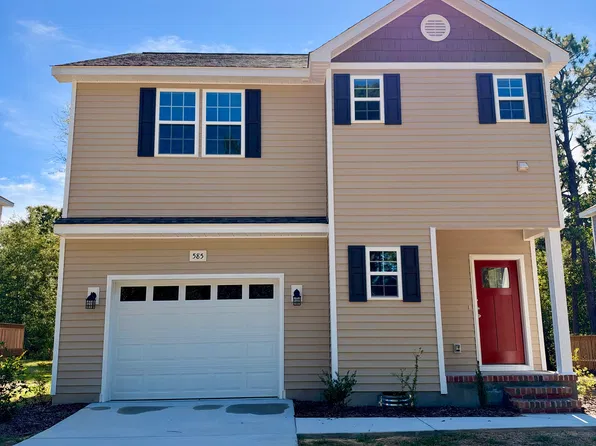 585 S Glover St, Southern Pines, NC 28387