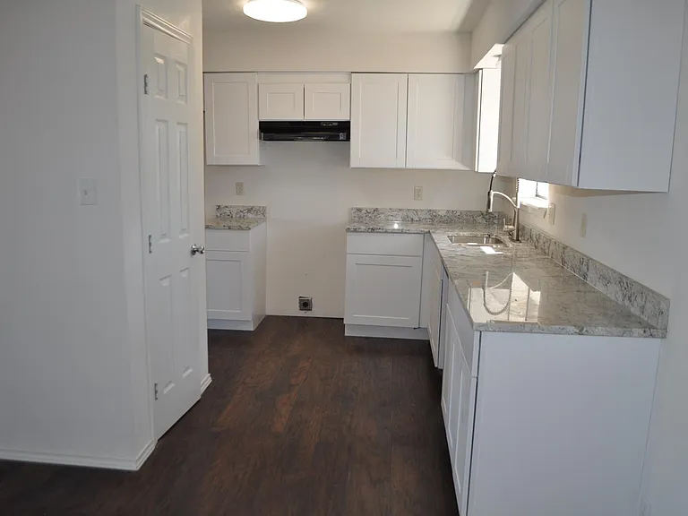 509 Stafford St — Photo 4