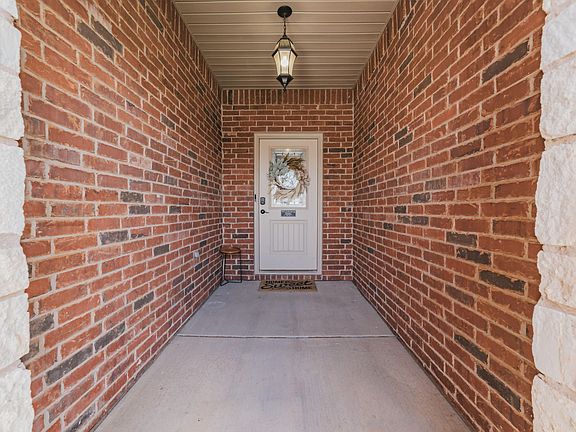 4th image of 10415 Waverly Ave
