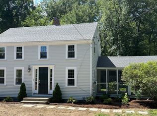 105 N Main St, Sherborn, MA 01770