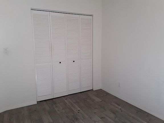 4th image of 215 N Arnaz Ave #C