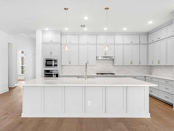 The Meadowbrook - Kitchen