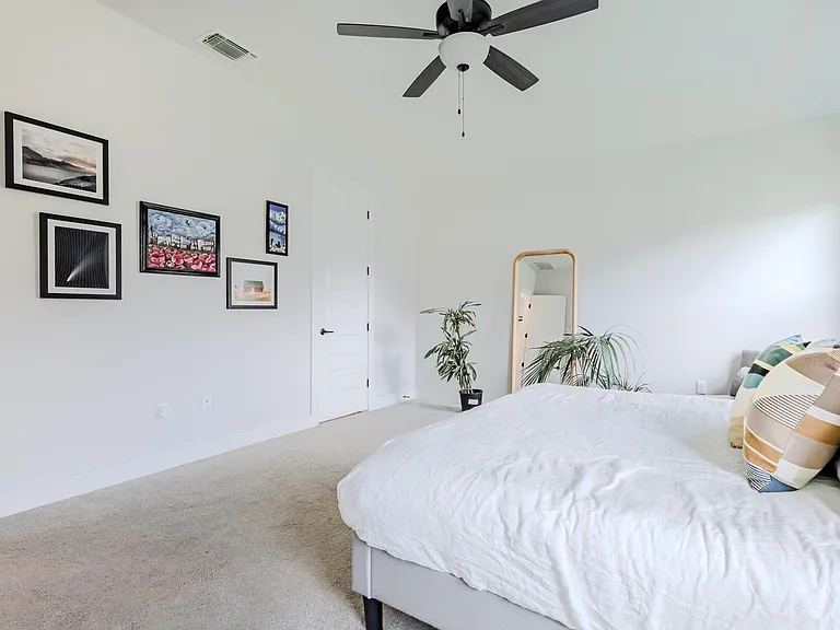 Edmondson Bnd — Photo 19