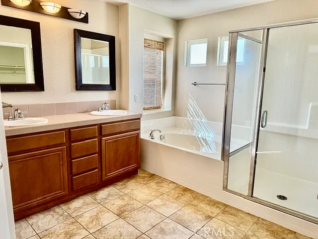 1379 Valley Rose Way — Photo 13
