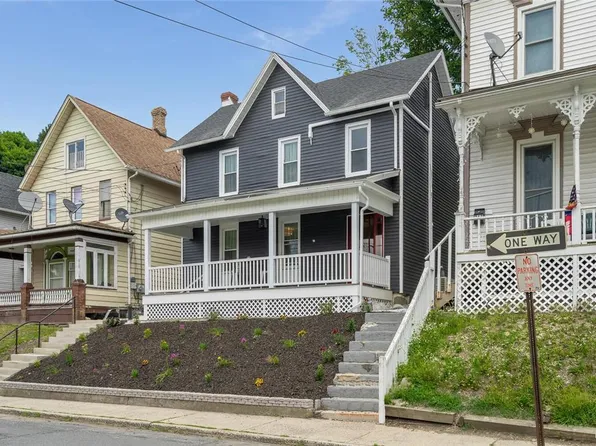 263 S Main St, Bangor, PA 18013